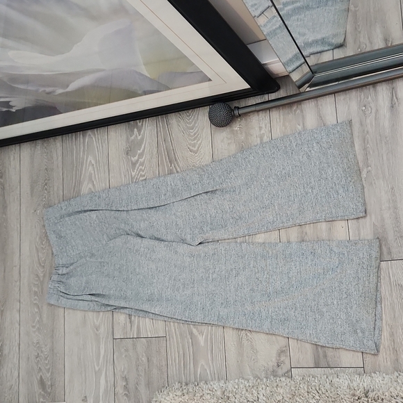 Light grey pants set - Picture 2 of 4